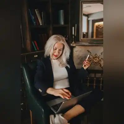 李燕